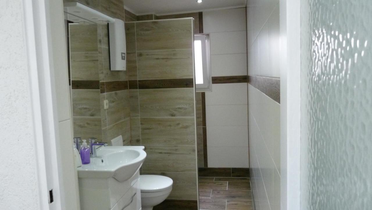 Hotel Rodizio Ug Вольфсбург Экстерьер фото